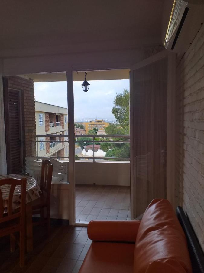 Apartamento Vistas Al Mar De La Pineda Daire Salou Dış mekan fotoğraf